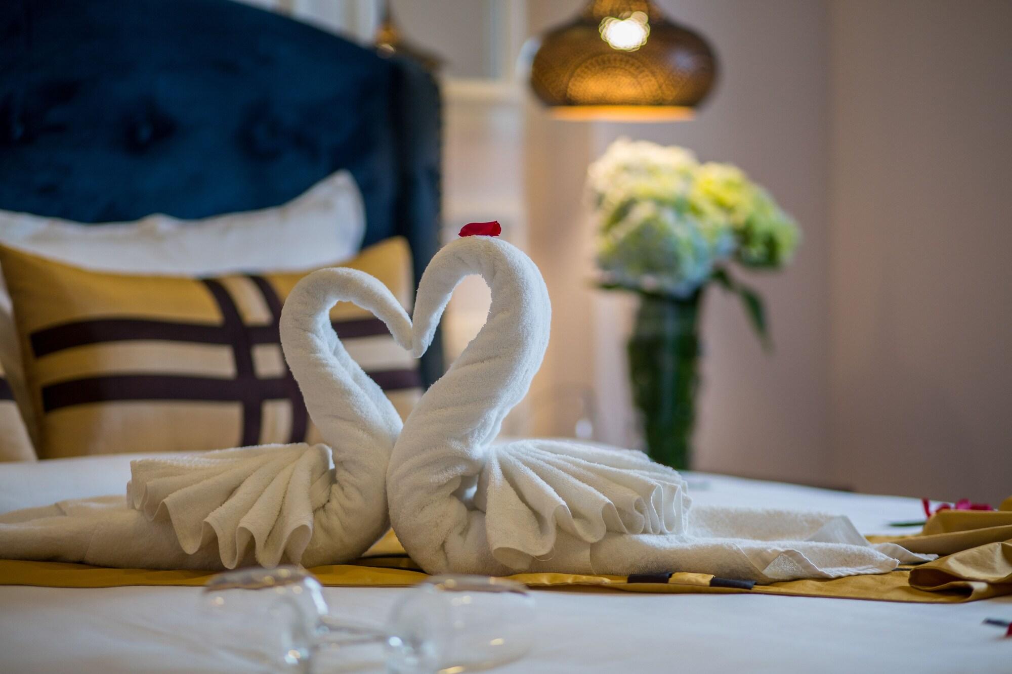 S Central Hotel And Spa Ханой Экстерьер фото